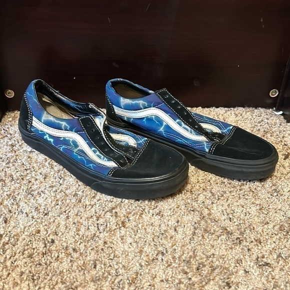 Vans Shoes - Vans womens electric print shoes